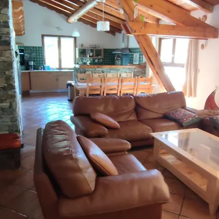 Tony Chelou Apartment Lanslevillard